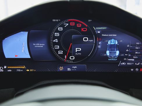 Used 2024 Ferrari Roma Spider image 19