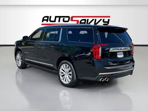 Used 2023 GMC Yukon XL Denali w/ Denali Reserve Package AWD/4WD image 5