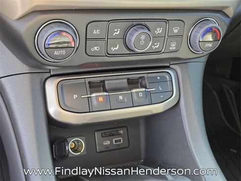 Used 2023 GMC Acadia Denali w/ Denali Ultimate Package image 27