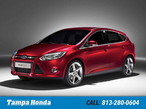 Used 2012 Ford Focus SEL FWD image 1