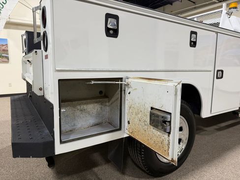 Used 2014 GMC Sierra 3500 W/T w/ Snow Plow Prep Package AWD/4WD image 19