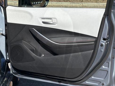 Used 2024 Toyota Corolla SE image 14