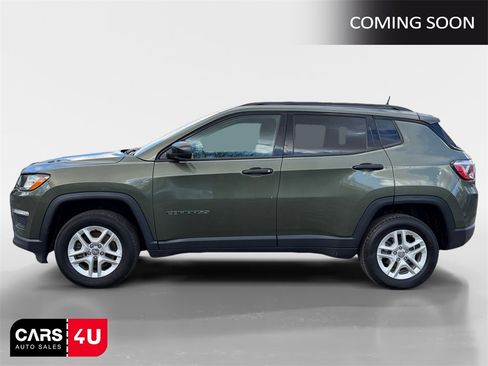 Used 2018 Jeep Compass Sport image 4