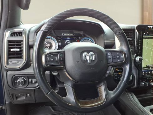 Used 2021 RAM 1500 Limited AWD/4WD image 3