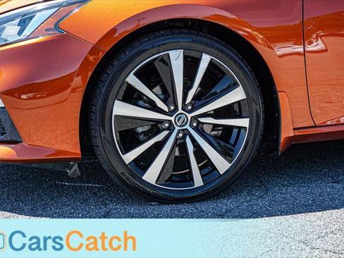 Used 2019 Nissan Altima 2.5 SR FWD image 16