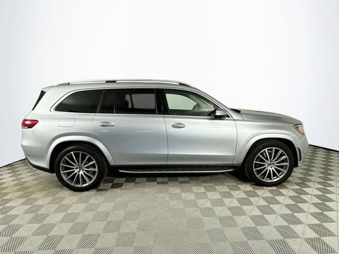 Used 2022 Mercedes-Benz GLS 450 4MATIC w/ AMG Line Exterior image 8