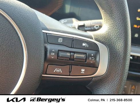 Used 2025 Kia K5 LXS image 23