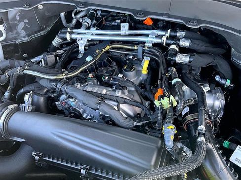 New 2026 Ford Explorer Active AWD/4WD image 33