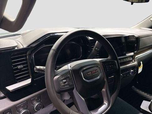 New 2026 GMC Sierra 1500 Elevation image 9