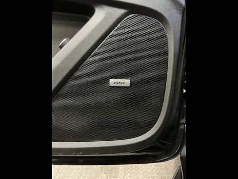 Used 2021 Chevrolet Traverse High Country image 24