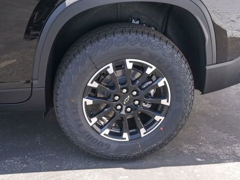 New 2026 Chevrolet Traverse Z71 AWD/4WD image 6