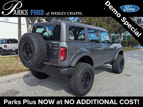 New 2025 Ford Bronco Base image 5