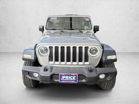 Used 2018 Jeep Wrangler Unlimited Sport S AWD/4WD image 6