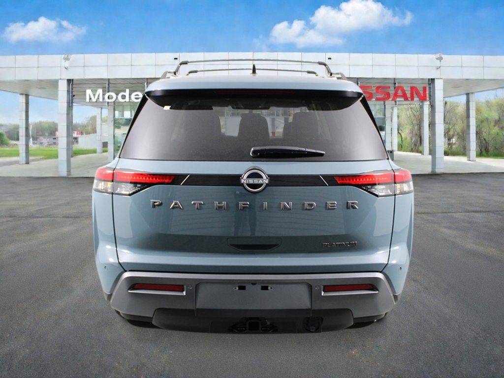 New 2026 Nissan Pathfinder Platinum w/ Accent Package FWD image 4