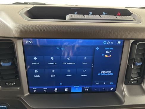 Used 2023 Ford Bronco Outer Banks image 17