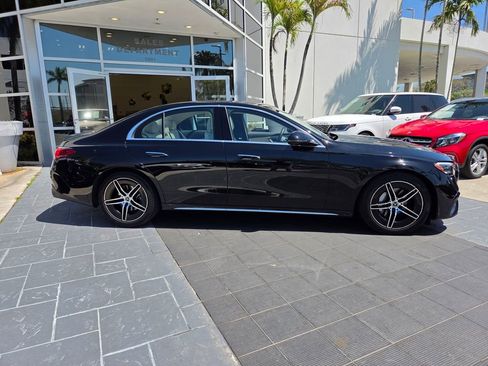 Used 2025 Mercedes-Benz E 350 Sedan image 3