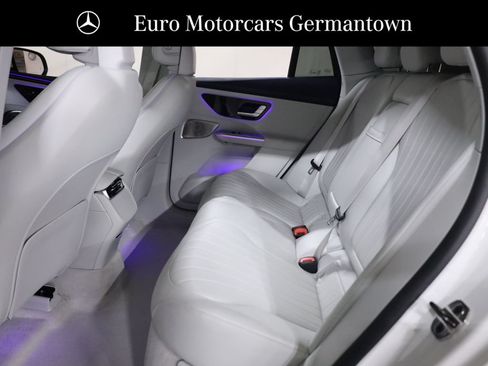 Certified 2023 Mercedes-Benz EQE 500 4MATIC SUV image 45