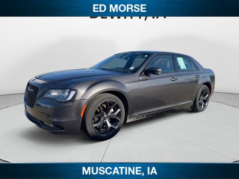 Used 2023 Chrysler 300 S image 1