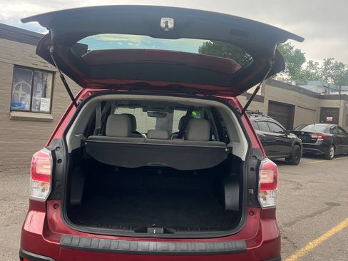 Used 2017 Subaru Forester 2.5i Premium AWD/4WD image 22