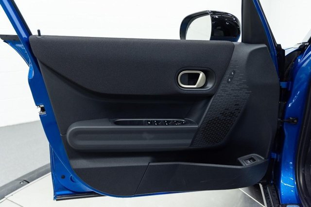 Certified 2026 MINI Cooper 4-Door Hardtop FWD image 11