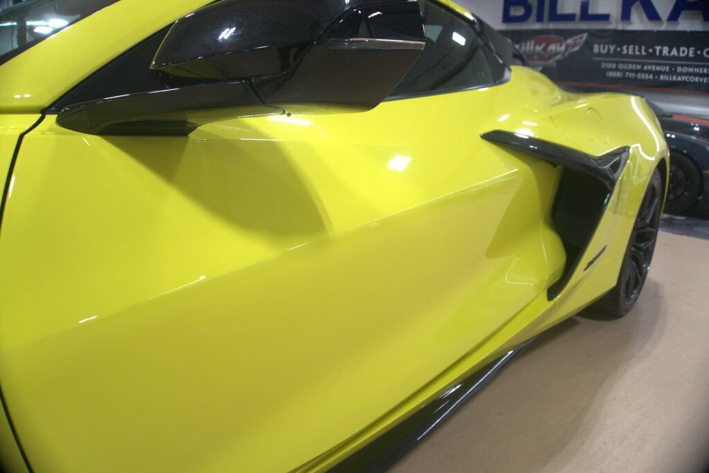 Used 2024 Chevrolet Corvette Z06 RWD image 14