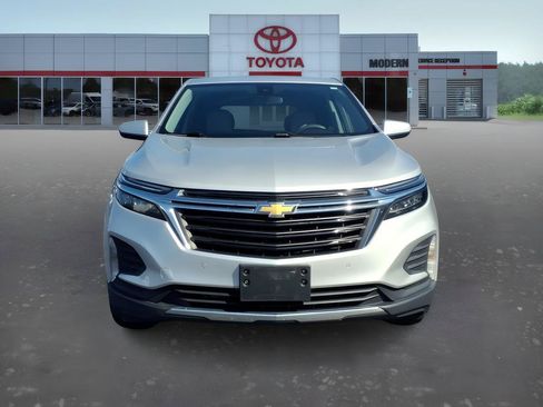 Used 2022 Chevrolet Equinox LT FWD image 9