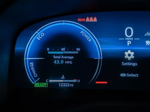 Used 2026 Toyota Camry XSE FWD image 39