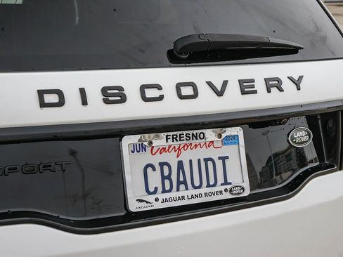 Used 2022 Land Rover Discovery Sport S image 12