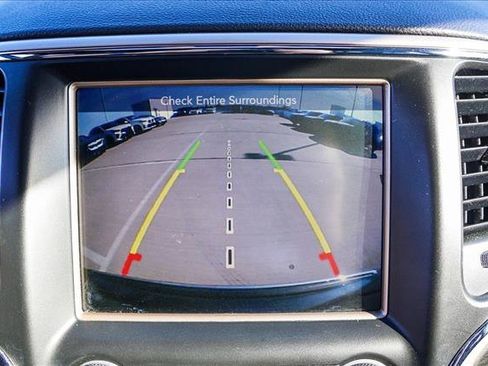 Used 2015 Jeep Grand Cherokee Limited w/ Trailer Tow Group IV image 19