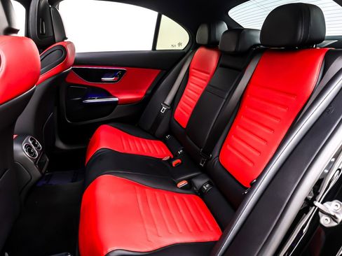 Used 2023 Mercedes-Benz C 300 Sedan image 9