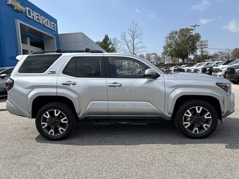 Used 2025 Toyota 4Runner TRD Sport image 2