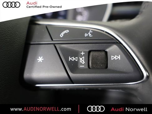 Certified 2025 Audi Q3 2.0T Premium Plus w/ Premium Plus Package image 32