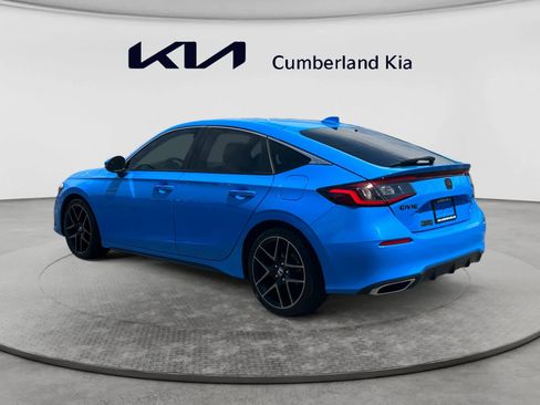 Used 2022 Honda Civic Sport Touring image 3