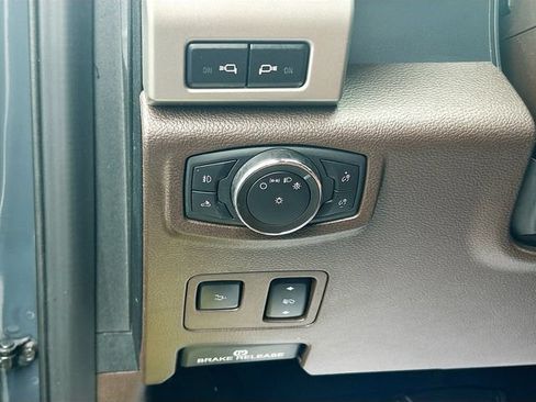 Certified 2021 Ford F350 King Ranch w/ King Ranch Ultimate Package AWD/4WD image 15