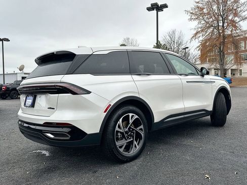 New 2026 Lincoln Nautilus Premier w/ Equipment Group 102A image 7