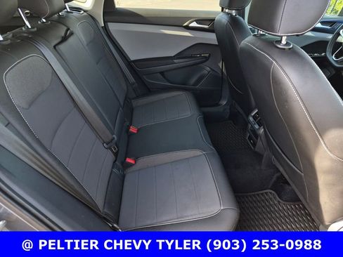 Used 2023 Volkswagen Taos SE w/ Black Wheel Package image 14