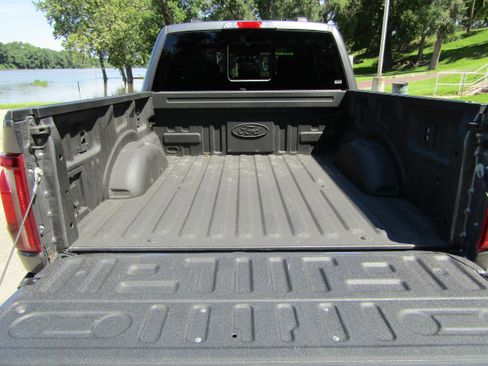 Used 2025 Ford F150 Lariat w/ Equipment Group 501A Mid AWD/4WD image 15