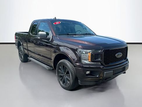 Used 2020 Ford F150 XLT w/ Equipment Group 302A Luxury AWD/4WD image 3