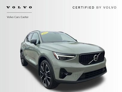 Used 2025 Volvo XC40 B5 Ultra