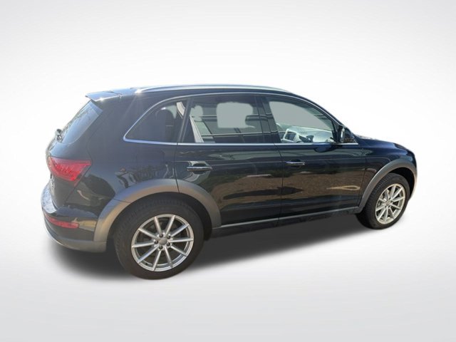 Used 2017 Audi Q5 2.0T Premium Plus AWD/4WD image 17