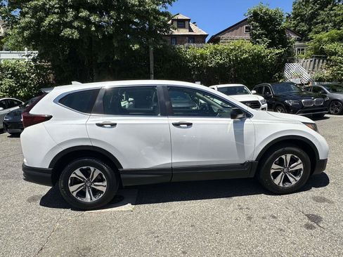 Used 2020 Honda CR-V LX image 2