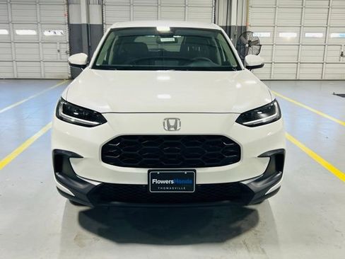 New 2026 Honda HR-V LX image 11