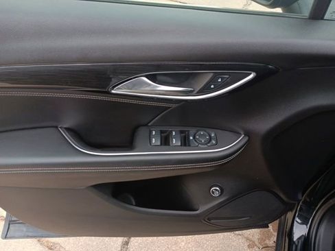 Used 2022 Buick Envision Preferred image 31