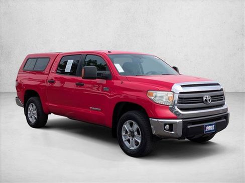 Used 2015 Toyota Tundra SR5 w/ SR5 Upgrade Package AWD/4WD image 3