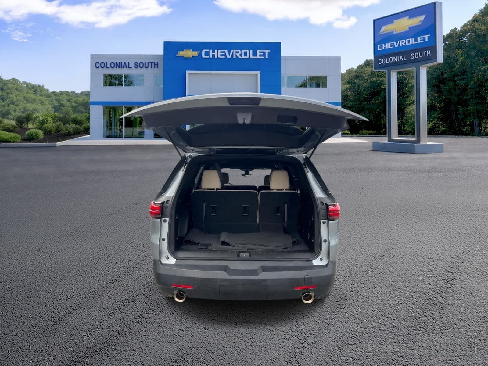 Certified 2023 Chevrolet Traverse LS AWD/4WD image 36