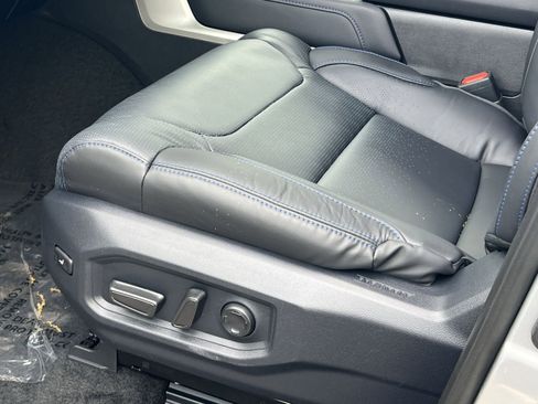 New 2026 Toyota Tundra Limited image 8