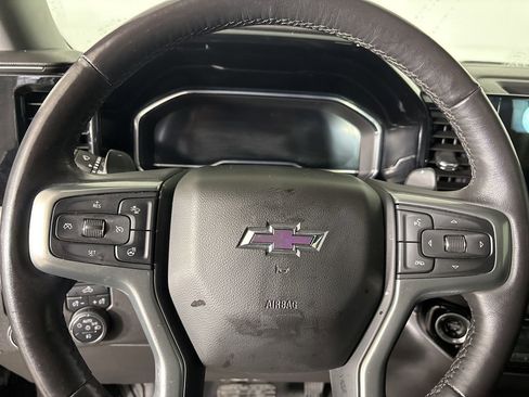 Used 2023 Chevrolet Silverado 1500 LT Trail Boss w/ Convenience Package II image 12