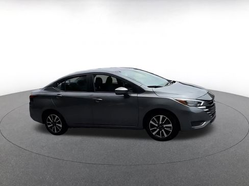 Used 2025 Nissan Versa SV FWD image 2