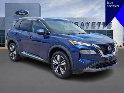 Used 2023 Nissan Rogue SL w/ SL Premium Package