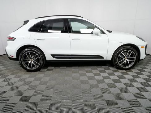 New 2026 Porsche Macan AWD/4WD image 29